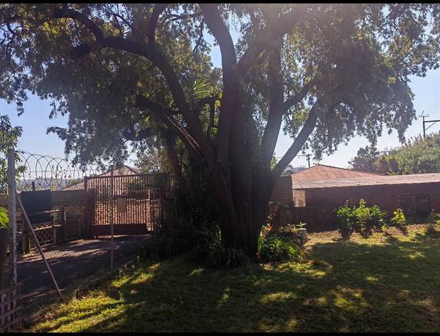 4 BEDROOM HOUSE FOR SALE IN PRETORIA WEST